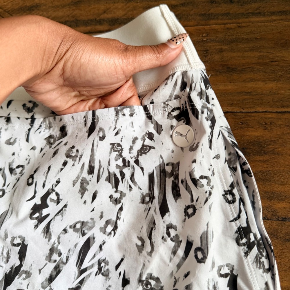 Puma Golf Womens White Black Animal Print Performance Skort XL Built-in Shorts - Picture 10 of 11